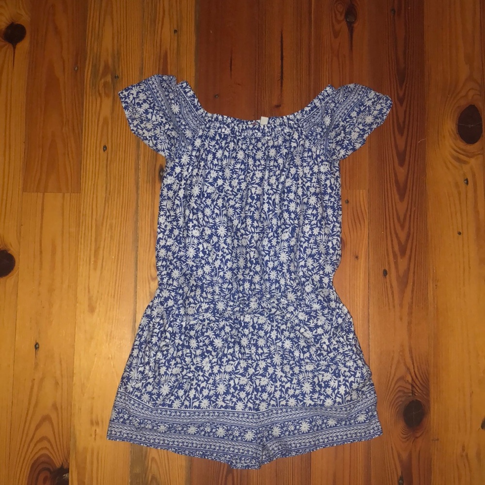 Blue and white flower print romper